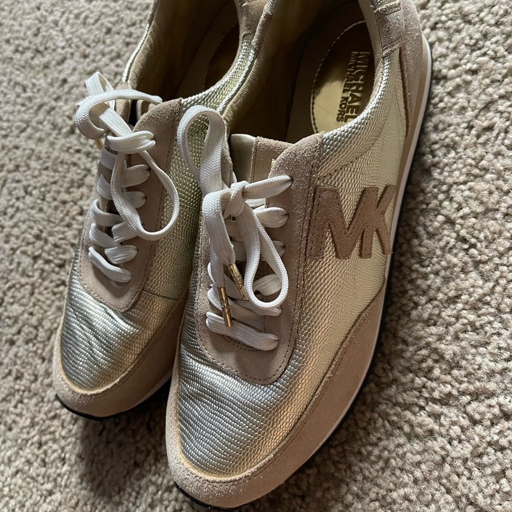 New Michael kors